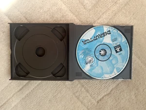 Disruptor Ps1 PAL Complete With Manual - Picture 1 of 4