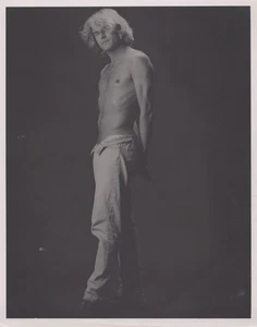 VINTAGE MALE MODEL PHOTO 8x10 B&W -  SHIRT OFF GAY INTREST - Picture 1 of 1