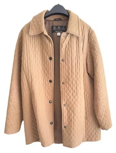 Barbour Jacke Damen UK12 Hellbraun Stepp Country Jacket. - Bild 1 von 5