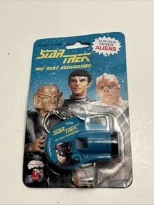 Star Trek: The Next Generation Mini Photo Viewer Key Chain Toy 1993 NEW - Aliens - Picture 1 of 2