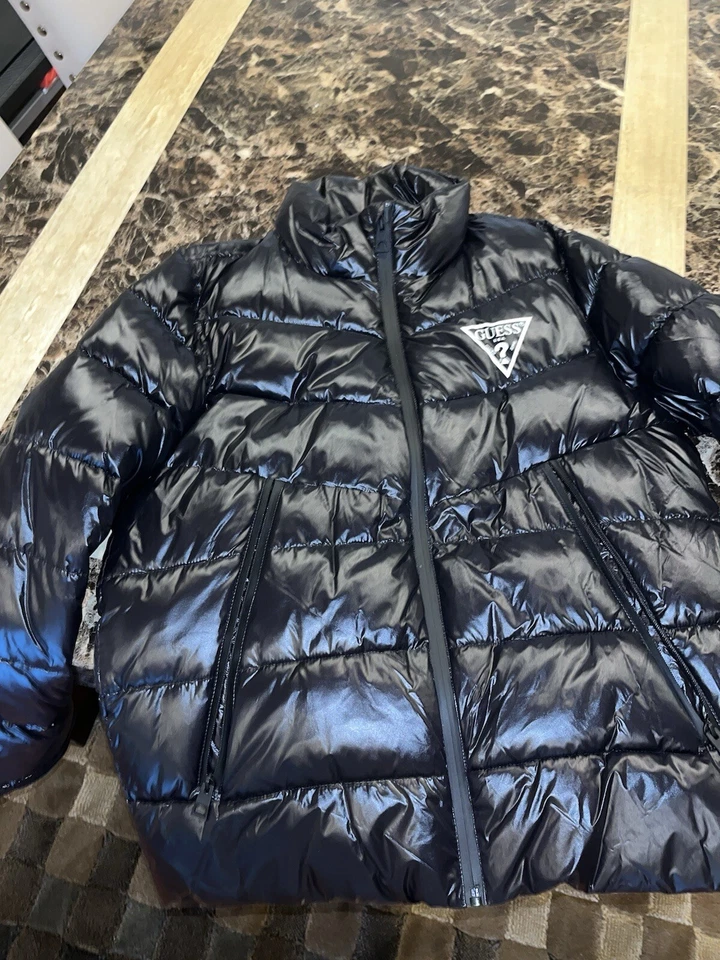 GUESS Men's Black Hooded Puffer Coat Winter Jacket L Ymy0921