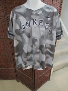 Nike New York Yankees Baseball Jersey Camo Men's Large MLB - Foto 1 di 6