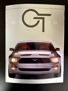 Kit de prensa multimedia Ford Mustang GT 2003 - 24 páginas con CD imágenes de preproducción raras - Imagen 1 de 7