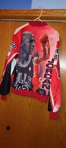 Giacca raso vintage anni 90 Chicago Bulls Michael Jordan linea gesso giovane L/adulto S - Foto 1 di 12
