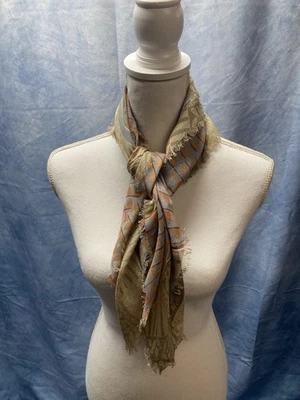 Bufanda cuadrada de seda Liz Claiborne vintage años 90 patrón geométrico colores apagados Foto 1 de 4