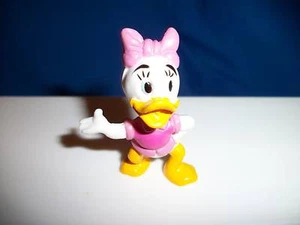 WEBBY VANDERDUCK Kunststoff Figur Disney PANINI Single ITALY Figur DONALD DUCK - Bild 1 von 4
