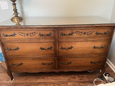 Rway dresser French Provincial - Image 1 of 4