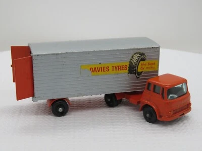 1961 Lesney Matchbox Major Pack M-2 Bedford Tractor & York Trailer Davies Tyres - Image 1 of 4