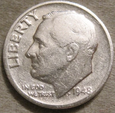 SELLING AS SHOWN - 1948 P ROOSEVELT DIME *** 90% SILVER *** 604 - Image 1 of 4