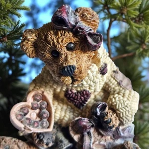 Boyds Bear Bailey Hearts Desire Figurine Valentine Love Concores All Shakespeare - Picture 1 of 8