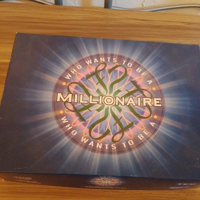 Who Wants To Be A Millionaire Board Game 2000 Complete. Age 12+ - Image 1 of 3