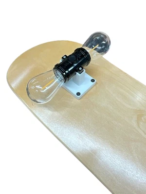 Kit expositor montaje pared skateboard Foto 1 de 4