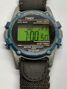 Working Vintage Men's Blue and Silver Acrylic Timex Expedition Digital Watch CU - Picture 1 of 9