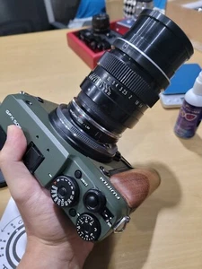 Lomo Cinema Lens 100 F2 M42 - Picture 1 of 11