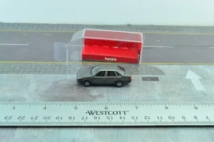 Herpa 3068 Volkswagen Passat Car Grey 1:87 Scale HO - Picture 1 of 2