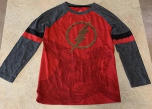 Camisa DC’s The Flash With Bordada Bolt Boy’s Pequeña (6/7) Roja Manga Larga - Imagen 1 de 5