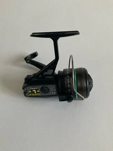 (174) TRUE VINTAGE DAM QUICK 1 PIRATE FIXED SPOOL REEL - Picture 1 of 4