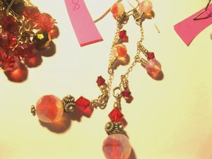 VINTAGE Chandelier/Hänger Ohrringe ROT - Bild 1 von 1