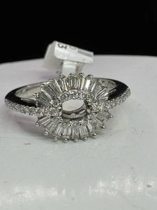 0.75ct Baguette and Brilliant Cut Diamond Cluster Ring in 18ct White Gold - Picture 1 of 20