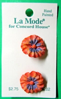 (2) 7/8" La MODE CONCORD HOUSE PANSY GARDEN FLOWER PLASTIC SHANK BUTTON NOC-O1 - Image 1 of 3