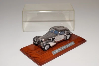 ^ ATLAS BUGATTI COUPE ATLANTIC SILVER CAR QUASI NUOVA CON SCATOLA - Immagine 1 di 3