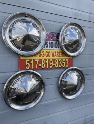 1960 Ford Galaxy Fairlane Thunderbird 14” Full Hubcaps 4 Beautiful Convertible - Image 1 of 4