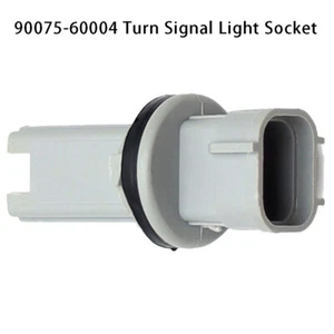 OE# 90075-60004 Turn Signal Lamp Light Connecter Socket For Toyota Lexus HOT - Picture 1 of 6