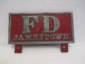 Vintage Feuerwehr selten "FD Jamestown" Metall Emblem Schild geprägt Original - Bild 1 von 5