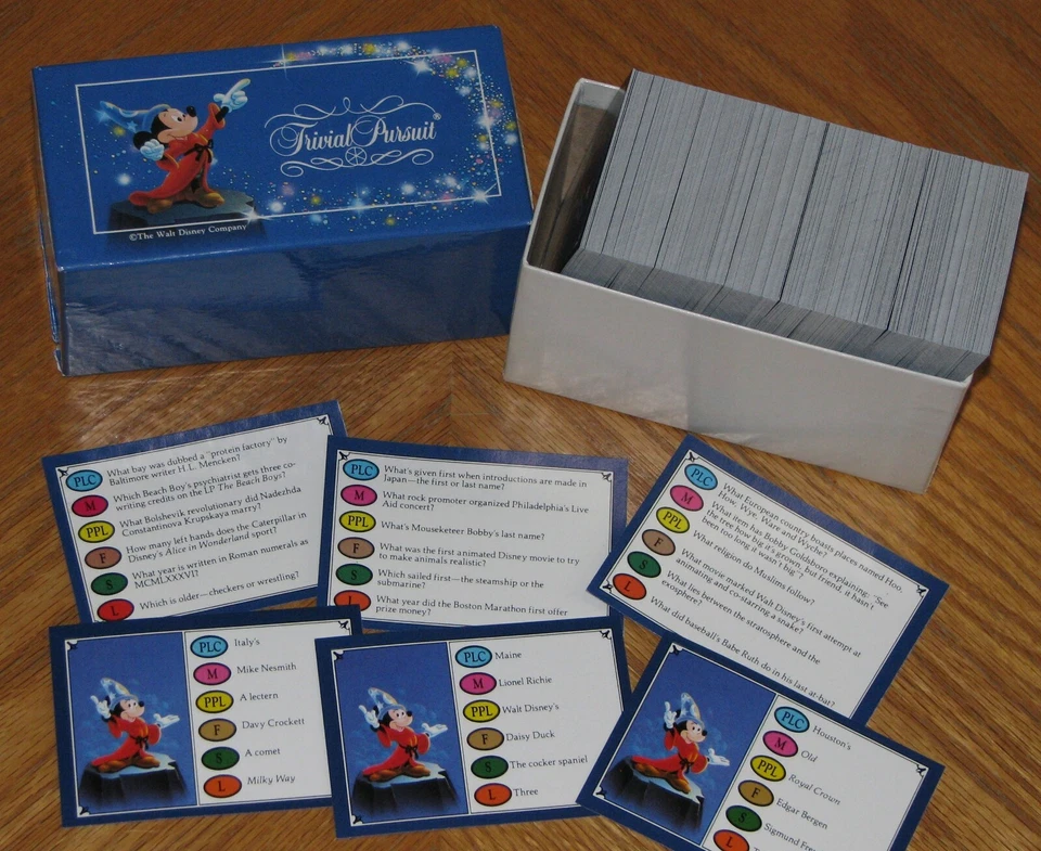 Trivial Pursuit 1986 Magic of Disney Family Juego Piezas - ADULTOS 400 Tarjetas Trivia Foto 1 de 1