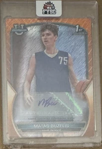 2023-24 Bowman Chrome U MATAS BUZELIS Auto Oranger Refractor 25/25 1st RC Bulls - Picture 1 of 2
