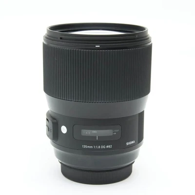 SIGMA 135mm F/1.8 DG HSM Art (for Canon EF mount) #247 - Image 1 of 4