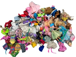 Group LOT of Vintage 90s 2000s Barbie Dolls Clothing & Accessories - Picture 1 of 6