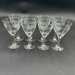 Set of 8 Vintage Floral Etched Crystal Wine Glass Hungary 5 in - Picture 1 of 8