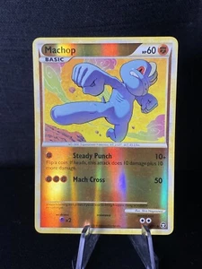 Machop 67/102 -[LP]- Holograma inverso - Juego de cartas coleccionables Pokémon triunfantes HGSS - Imagen 1 de 10