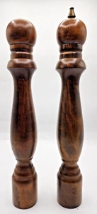Par de salero y pimienta de madera vintage 14 pulgadas de alto Japón MCM - Imagen 1 de 3