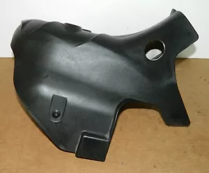 Protector térmico trasero escape debajo del asiento Ducati Panigale 1199 OEM 460P6241AA - Imagen 1 de 7