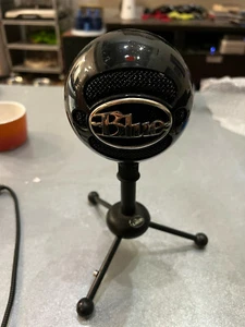 Blue Snowball USB Condenser Microphone with Adjustable Stand - Gloss Black - Picture 1 of 6