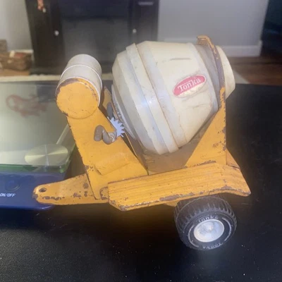 Vintage 1970s Orange TONKA  Cement Mixer Trailer - Image 1 of 4