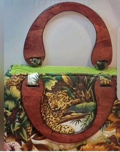 Vintage 90's Safari/Jungle Print purse w/wooden handles - Picture 1 of 16