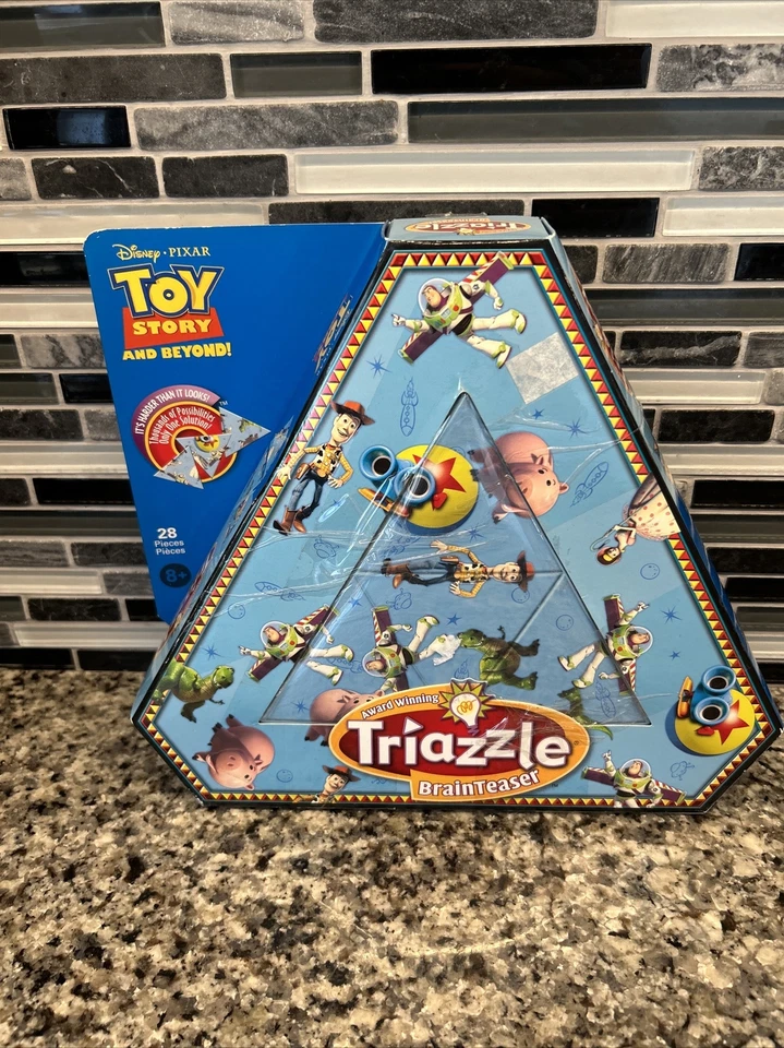 Disney Toy Story And Beyond 2007 Triazzle Rompecabezas Mega RARO COMPLETO Foto 1 de 4