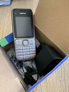 Nokia  C2-01 -warm Silber(Ohne Simlock) !! 100% Original!! Top Zustand !!