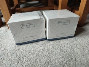 Clean Skin Club saubere Handtücher XL biologisch abbaubares Gesichtstuch empfindliche Haut 50 Stück - Bild 1 von 11