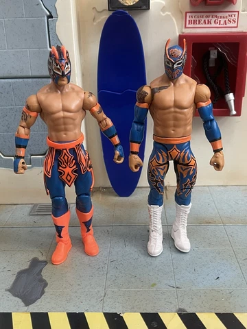 Sin Cara Kalisto Battle Pack Figure Set Surfboard WWE WWF Wrestling Mattel HTF Cover