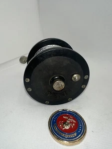 VINTAGE 1960's PENN No. 85 FISHING REEL NR neat old reel made in USA - Picture 1 of 6