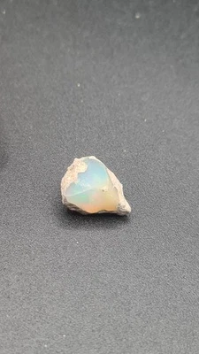 Opal 8,35ct Edelstein Rohstein Mineralien Schmuck Kristalle Sammlung Stein - Bild 1 von 2