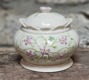 Belleek Classic Irish Flax Gift Box Bowl Shamrock Purple Flowers New W/0 Box - Picture 1 of 7