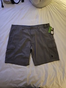 Men’s U.S. POLO ASSN NWT Grey Cargo Shorts Size W 46" L 11" Measured - Picture 1 of 8