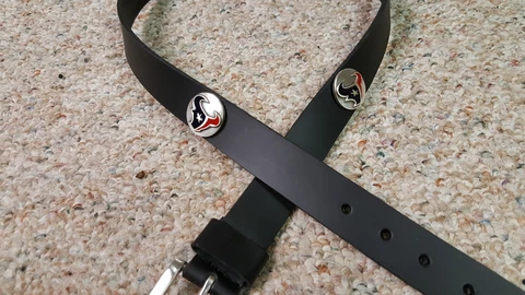 Houston Texans Leather Mens Belt Black with Conchos Size 28 to 46 Red & Blue Cover