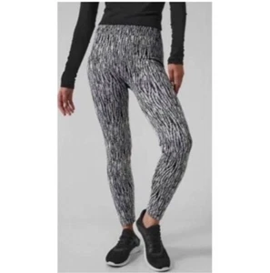 Athleta Flurry Elemental Tight Leggings Women's Small Black White Jacquard - Picture 1 of 6