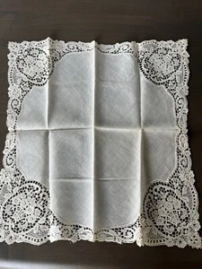 Beautiful Heirloom Antique Candlelight White Wedding Handkerchief - Picture 1 of 7